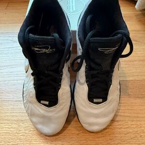 Nike LeBron XXI “Conchiolin” M10/W11.5